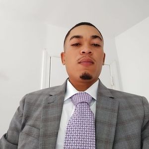 Meet your Posher, Levenson